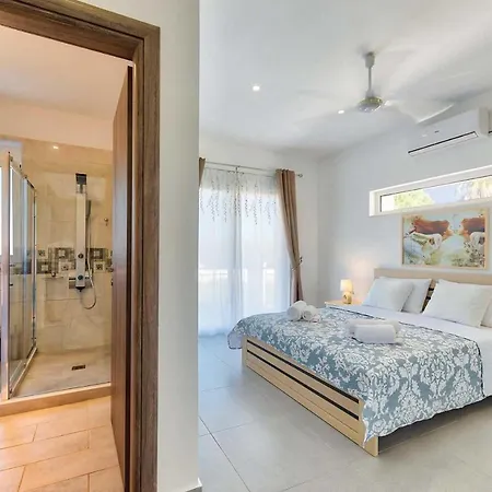 Villa Ruby