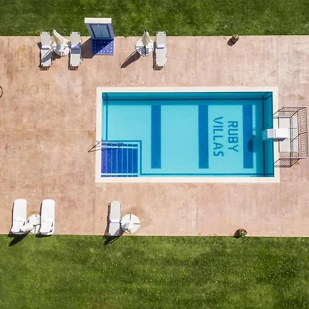 Ruby Villa *